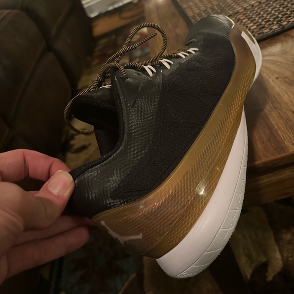 SAMPLE Promo Nike 15 Air Jordan CP3 VIII Cris Paul Black White Gold Sneakers - Picture 11 of 13